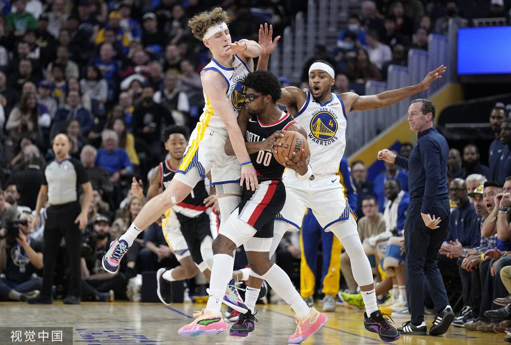 的年轻阵容 的年轻阵容